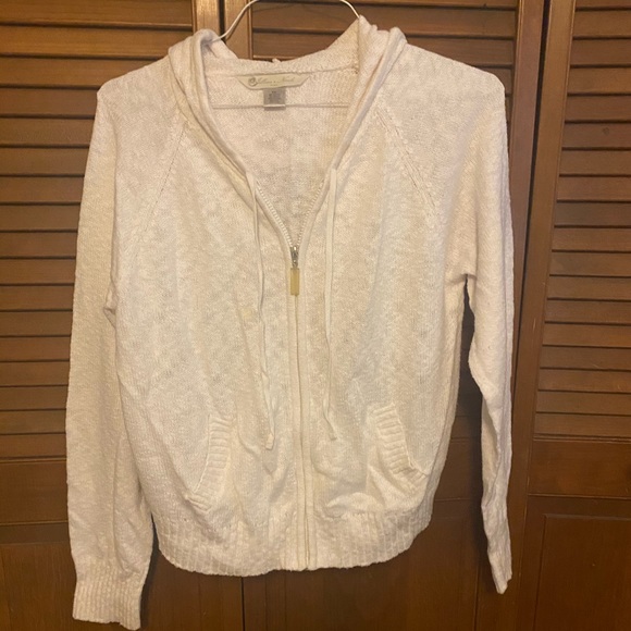 Jillian Nicole Zip Up Sweater - Picture 2 of 4